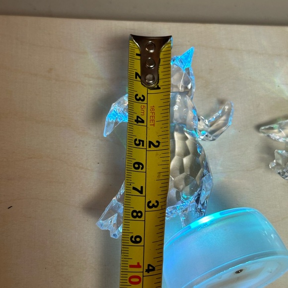 Christmas LED Lighted Color Changing Acrylic Penguins - Picture 6 of 12